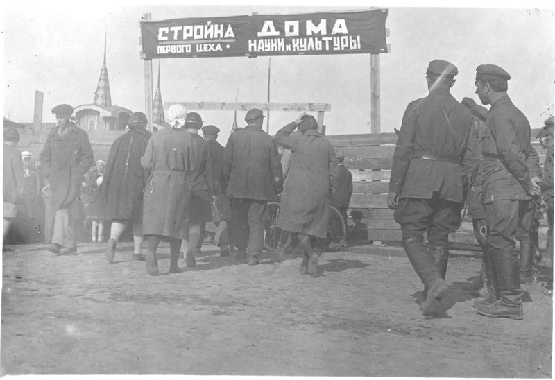 Всем смертям назло: как новосибирский театр стал в Великую Отечественную сейфом легендарных произведений