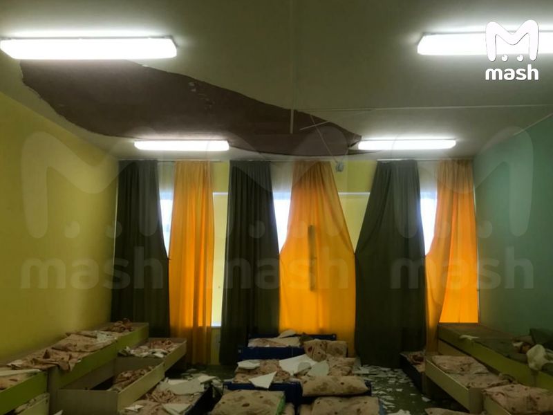В подмосковном Видном трое детей пострадали при падении штукатурки в детсаду