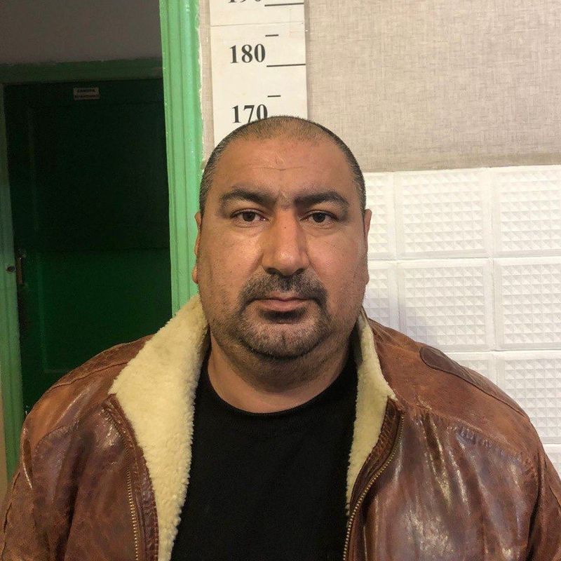 Мужчина из Крыма находил людей и уговаривал их брать займы в конторах