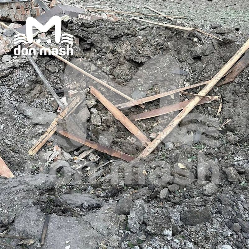 Мощные взрывы в Ростовской области.