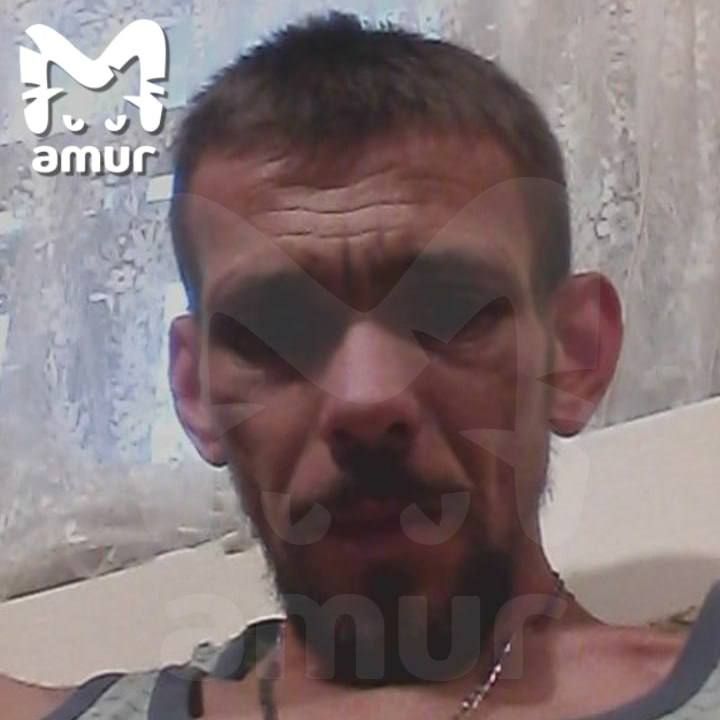 Педофил пытался задушить третьеклассницу около школы во Владивостоке