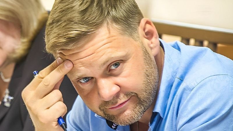 На Романа Гольдмана завели уголовное дело о мошенничестве