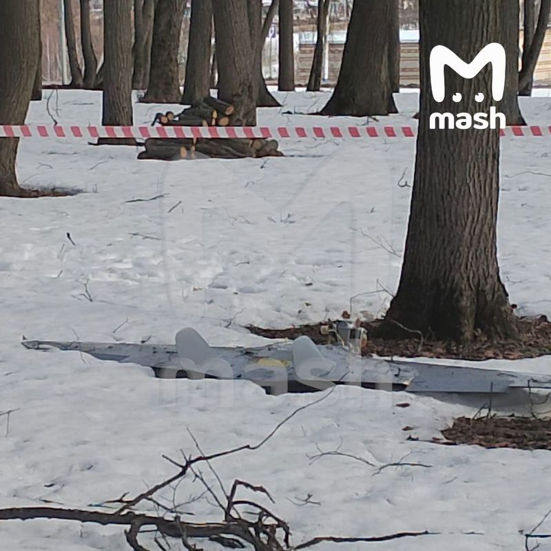 В Чеховском районе Подмосковья обнаружили беспилотник, территорию оцепили