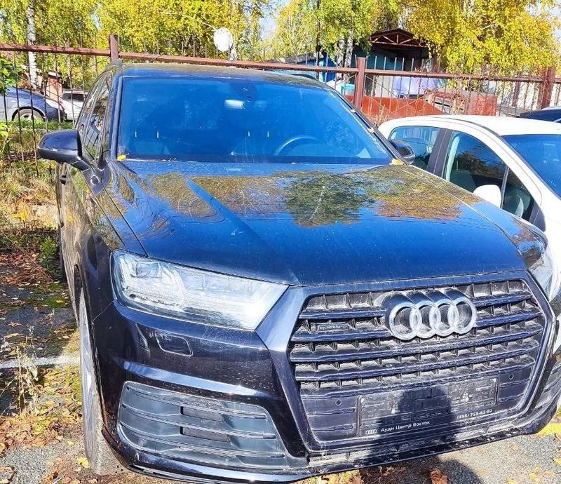 У экс-полицейского из отдела по борьбе с коррупцией из Нижнего отобрали Audi Q7