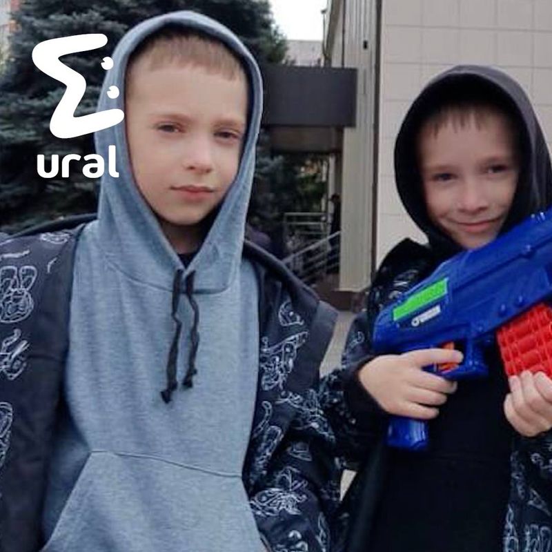 В Екатеринбурге ищут семилетних близнецов