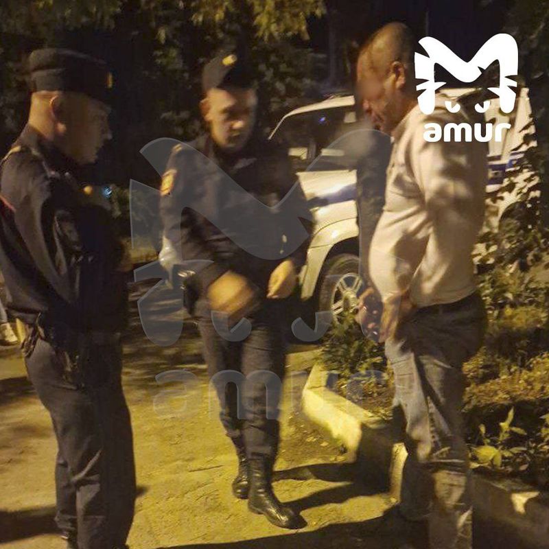 Мигранта во Владивостоке подозревают в домогательствах к подросткам