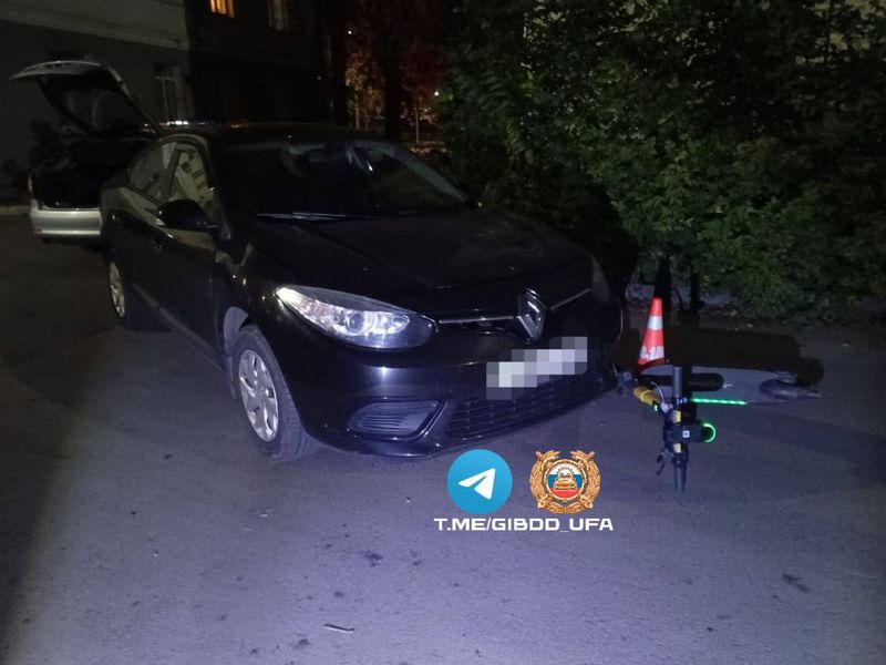 Девочка на самокате попала под колёса машины в уфимском дворе