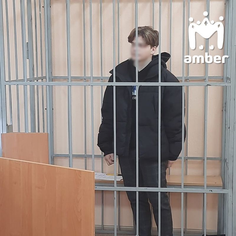 Курьер, который зарезал бабушку своей бывшей, шёл к ней в гости с ножом