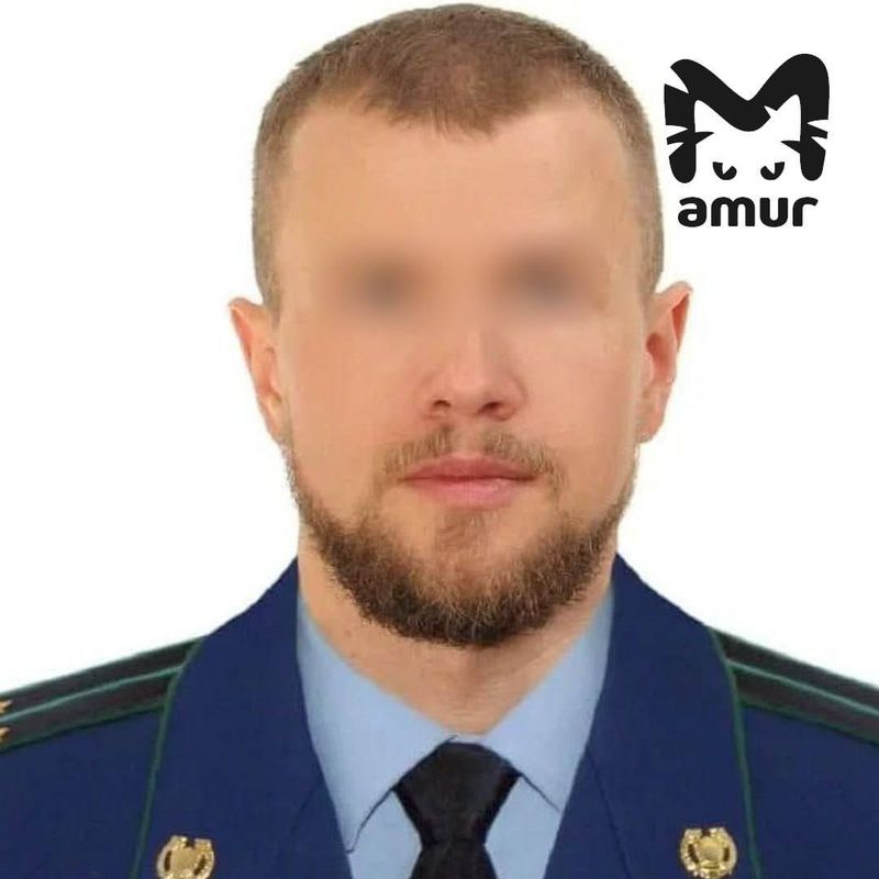 Угонщиком внедорожника, влетевшего в храм во Владивостоке, оказался подполковник Следкома