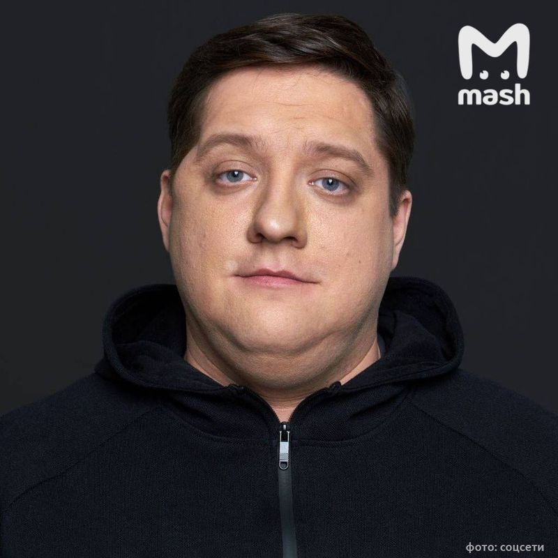 https://static.mash.ru/unsafe/rs:fit:800:800/czM6Ly9tYXNoL2ltYWdlLzIwMjUtMDYtMTYvY2EzNDNmNjYtMTk0MS00MWRkLWJlMTgtN2FiNTQ5ZmQzYjQ1LmpwZWc