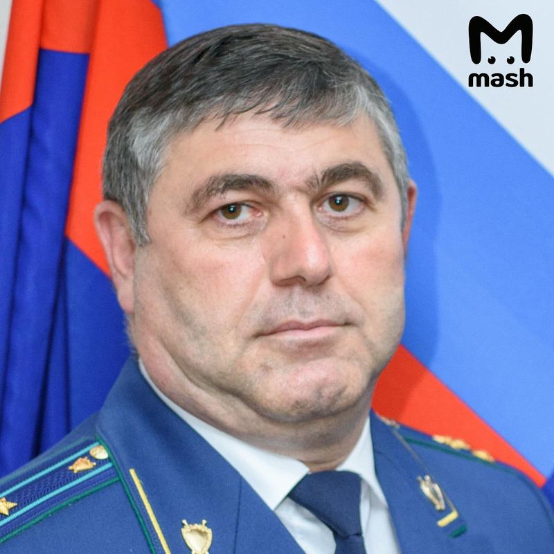 https://static.mash.ru/unsafe/rs:fit:800:800/czM6Ly9tYXNoL2ltYWdlLzIwMjUtMDYtMTkvMDY2OTEwYjItNDM2MS00OTJlLTg2MDItYmQ5YjRiOGVkMDdiLmpwZWc
