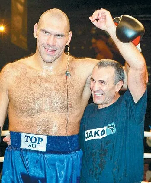 Манвел Габриэлян: эксклюзивное интервью с тренером Валуева