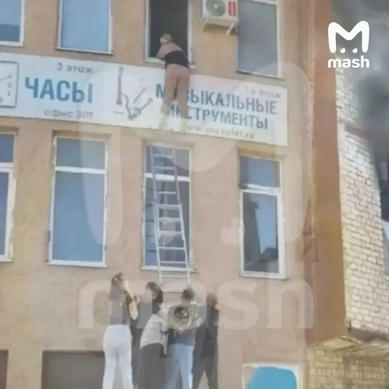 Пожар в торговом комплексе "Солнечный" в Стерлитамаке: число погибших и видео ЧП