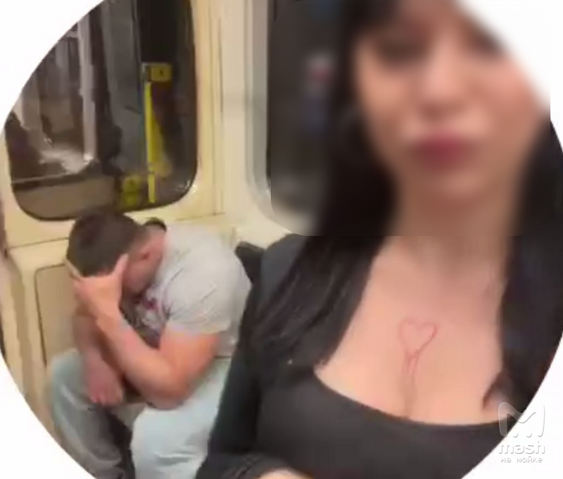 Сфоткал под юбкой и слил в чат: извращенцы объявили фотоохоту на попки